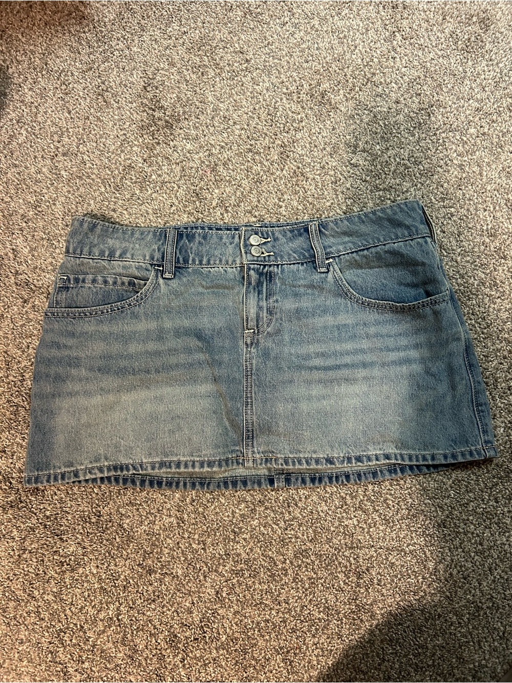 HOLLISTER Classic Light Blue Denim Mini Skort
